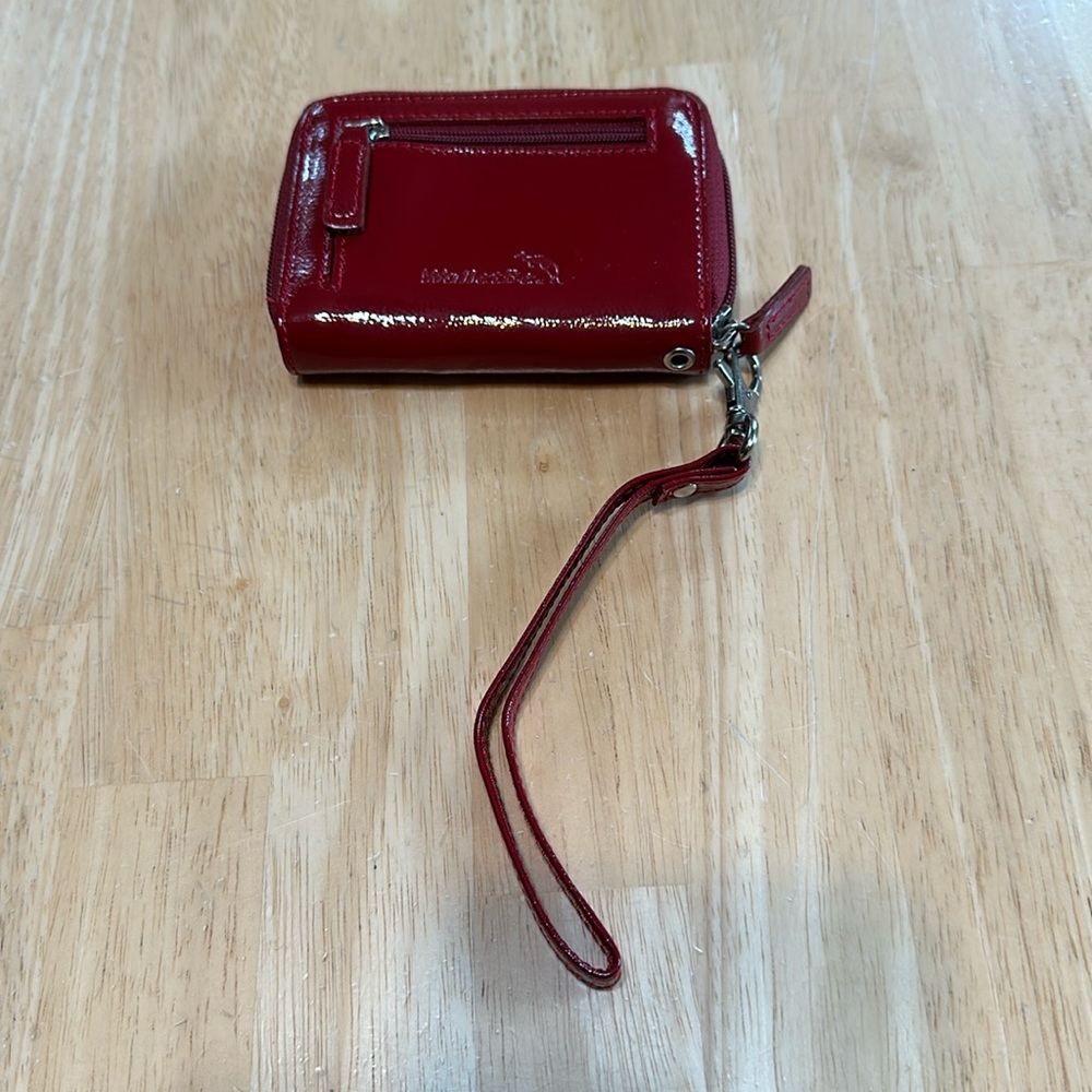 WalletBe red wristlet, NWOT